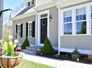 5 Cranberry Ln, Wareham, MA 02571
