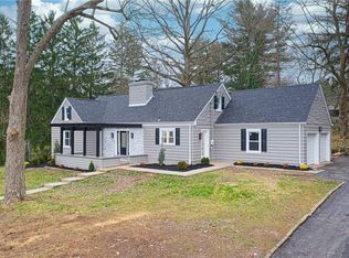 200 Kent Dr, Pittsburgh, PA 15241