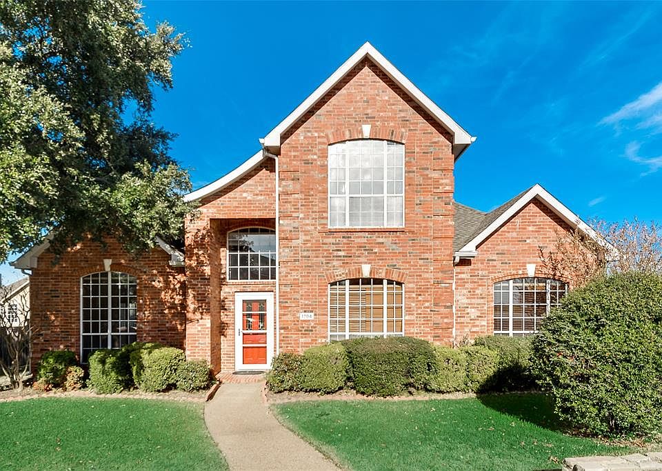 1st image of 1704 Lake Breeze Dr