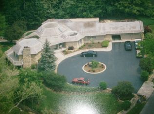 6510 Lowanna Way, Indianapolis, IN