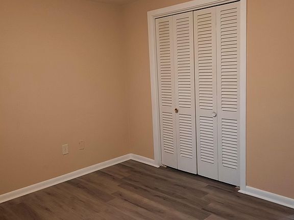 5th image of 340 N Prince St APT 4