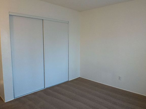5th image of 72342 Sunnyvale Dr