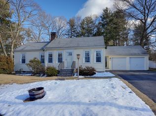 10 Pinecrest Rd, Littleton, MA 01460