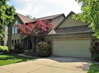5448 Jessalee Cir, East Lansing, MI 48823