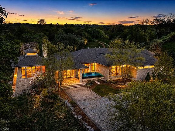 5th image of 1099 Mineral Springs Rd