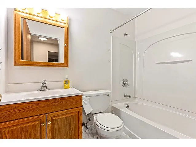 1311 Hanover St #10 — Photo 7