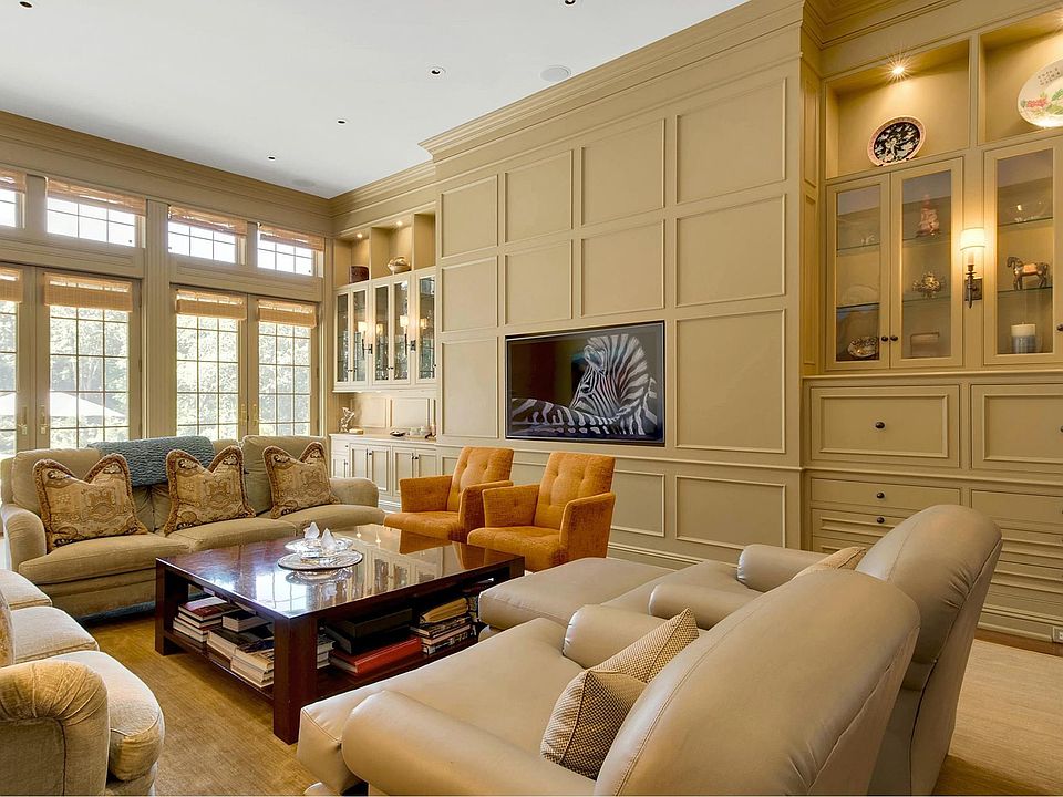 9 Chestnut Hill Dr, Upper Brookville, NY 11771 | Zillow