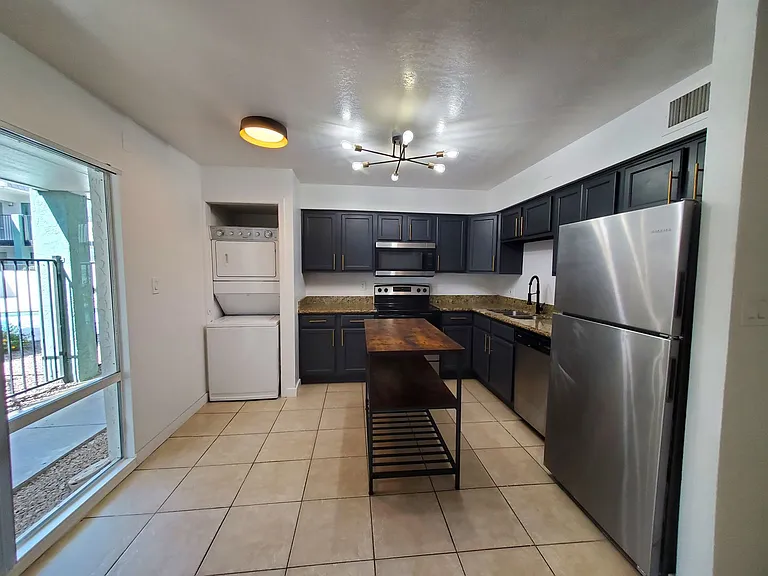 Mountain View Condos — Photo 58