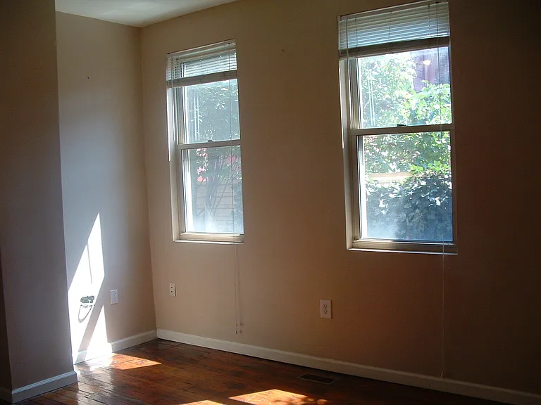 2104 Carey Way — Photo 1