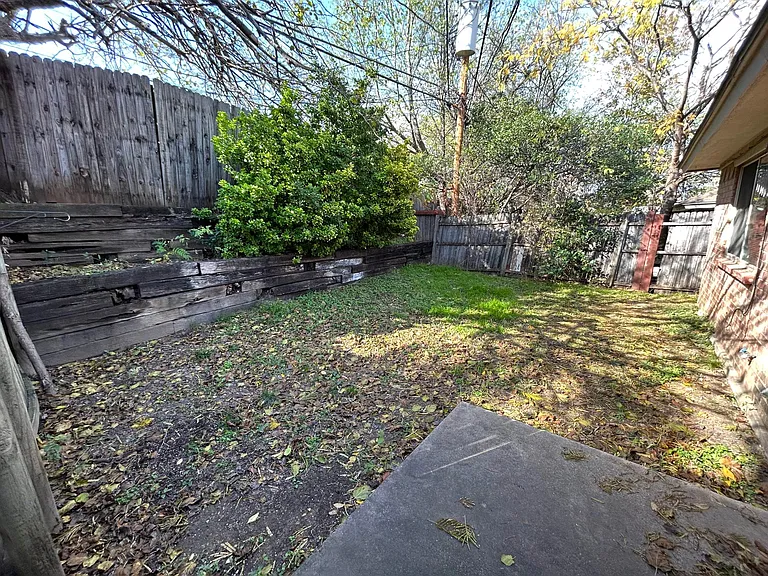 6316 Peggy Dr — Photo 16