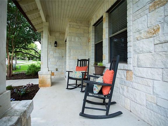 3rd image of 125 Village Park Dr
