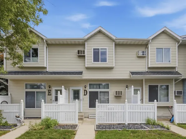 3709 10th St N APT D, Fargo, ND 58102