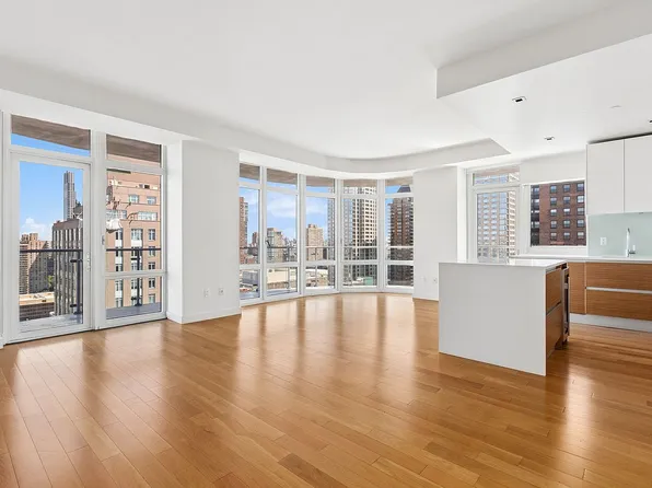 555 W 59th St APT 29D, New York, NY 10019