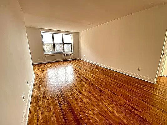 4th image of 11146 76th Dr APT 2C