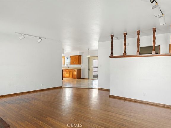 3rd image of 16451 Rhone Ln