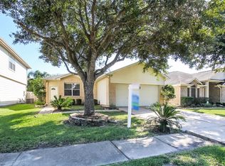 1807 Oxford Green Ct, Fresno, TX 77545
