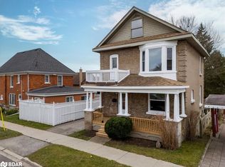 33 Penetang St, Orillia, ON L3V3N3