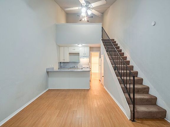 4th image of 520 Bond St APT 11