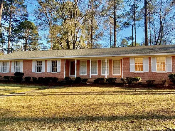 156 Shady Ln, Fitzgerald, GA 31750