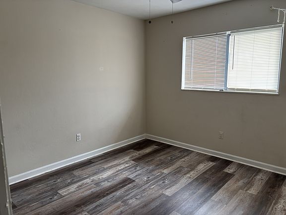 3rd image of 1101 2nd Ave N