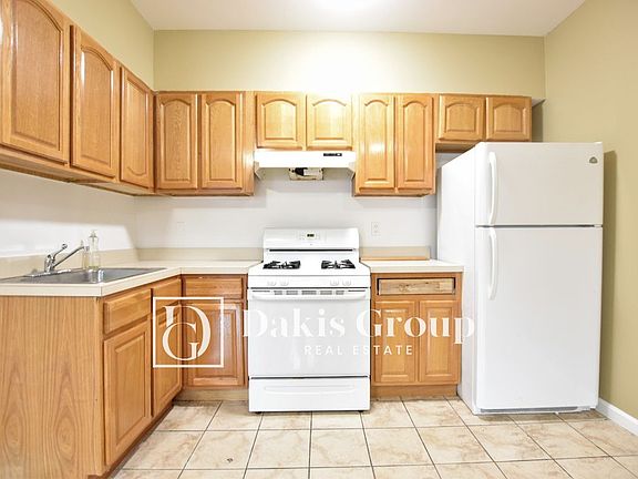 3rd image of 22-27 33rd St #Gs1