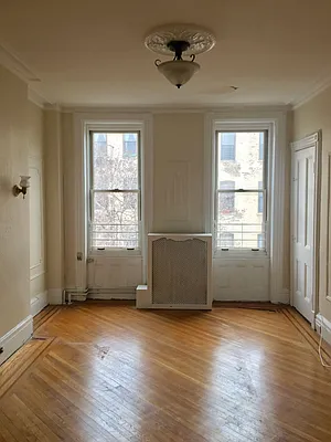 Rented by Brooklyn Real Inc | media 10