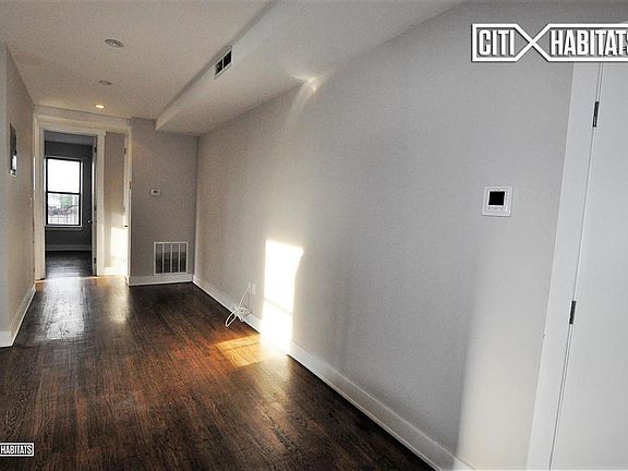 2nd image of 1935 Bergen St APT 14