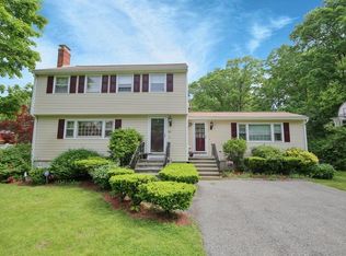 182 Maple St, Tewksbury, MA 01876