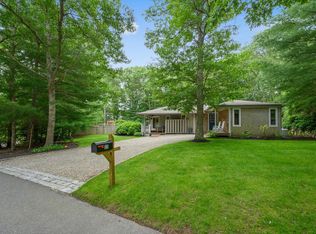 11 Halyard Cir, Mashpee, MA 02649