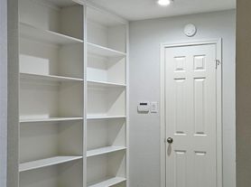 1311 Antoine Dr