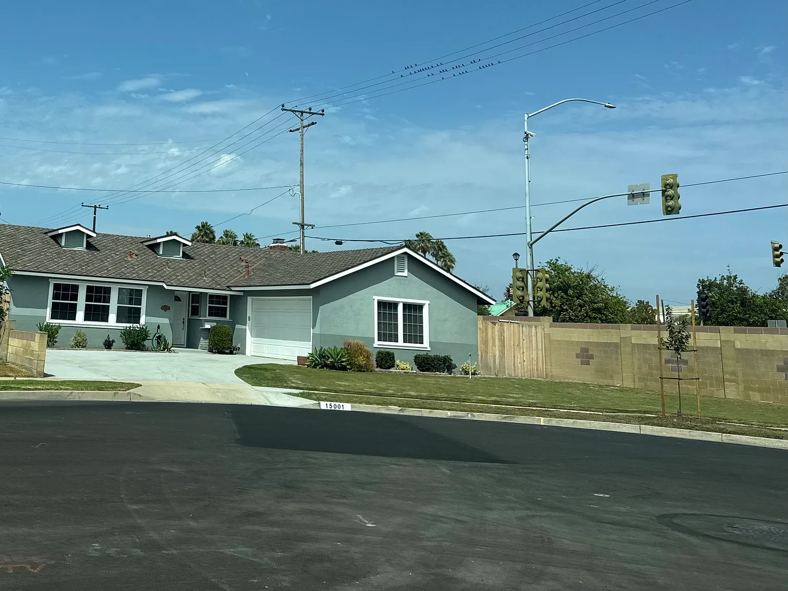 3 bed, 1272 sqft, $4,500 — Photo 2