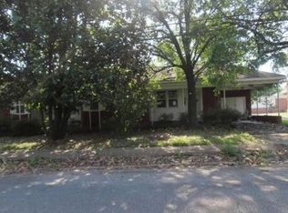 513 S Cummings St, Fulton, MS 38843