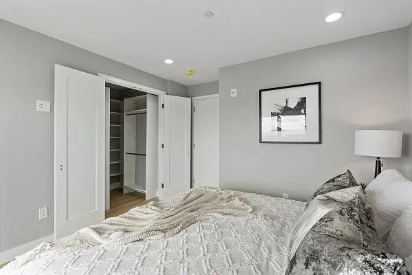 1345 Taraval St — Photo 20