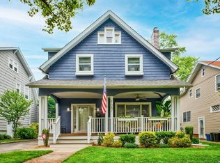 127 Reid Ave, Port Washington, NY 11050