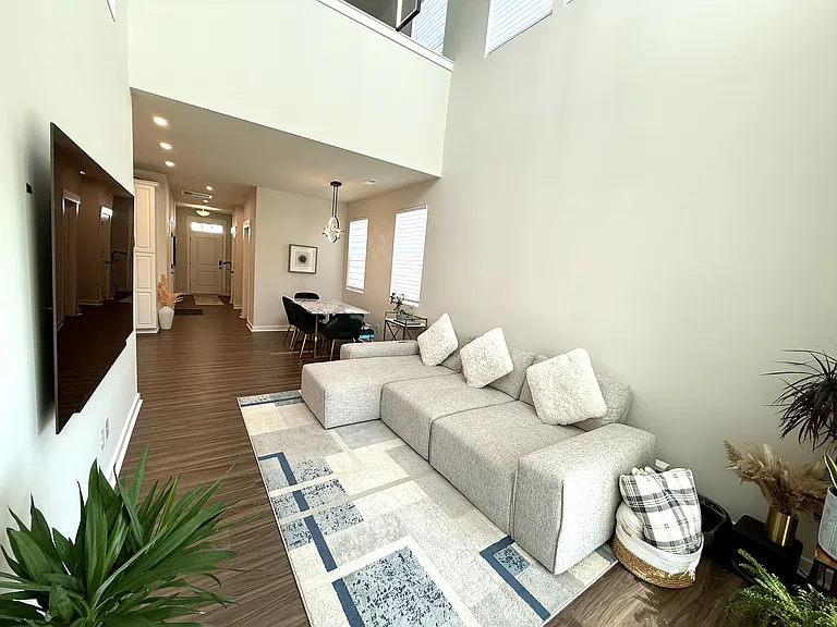 9451 Munsing Dr — Photo 7