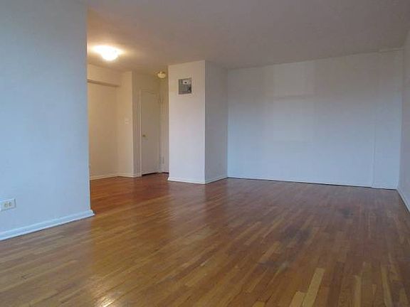 5th image of 3323 Nostrand Ave APT 2G