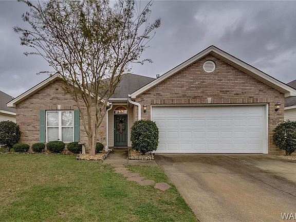 4th image of 2141 Lenox Dr