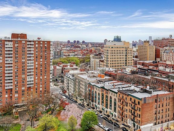 5th image of 80 La Salle St APT 20D