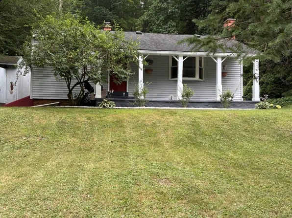 589 New Litchfield Street, Torrington, CT 06790