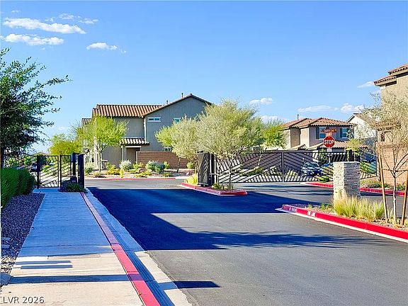 3rd image of 4185 Juniper Pear Ave