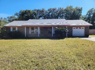 4235 Chezarae Dr, Pensacola, FL 32514