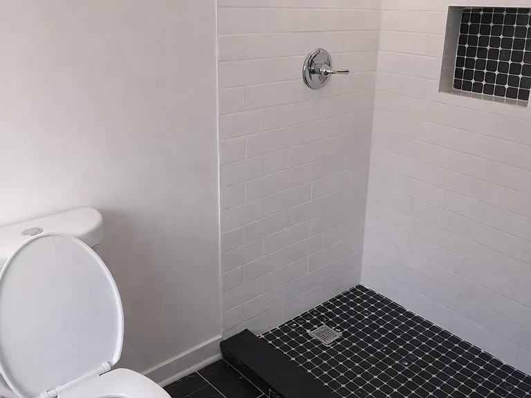 4519 W Thomas St — Photo 3