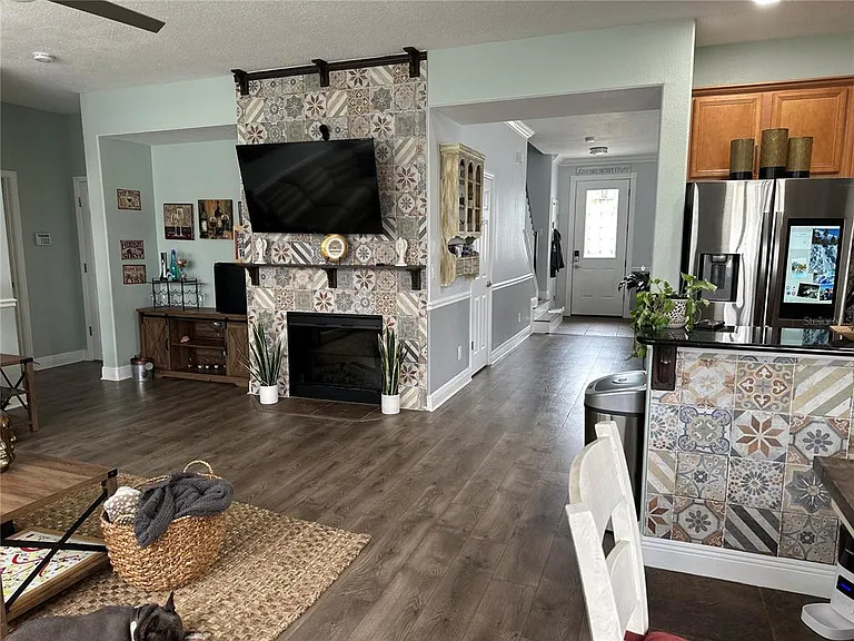 10018 Chorlton Cir — Photo 13