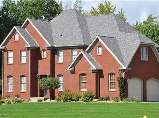 200 Russo Dr, Canfield, OH