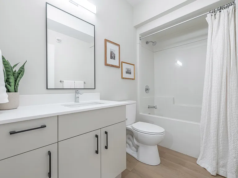 333 Wardlaw Ave — Photo 20