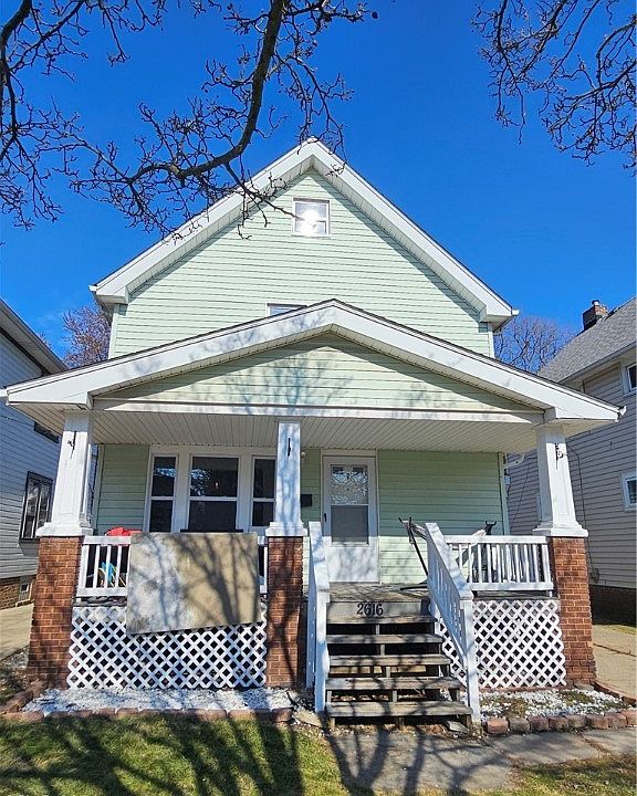 1st image of 2616 Montclair Ave