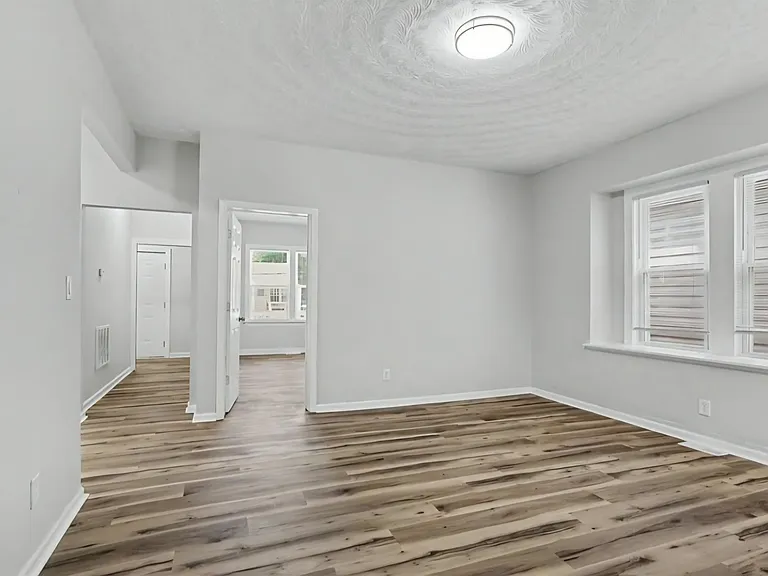 2517 Hale St #A — Photo 15