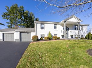 17 Stanford Rd, Franklin, MA 02038