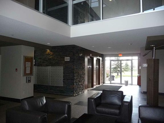 4th image of 223-2727 28th Ave SE #223