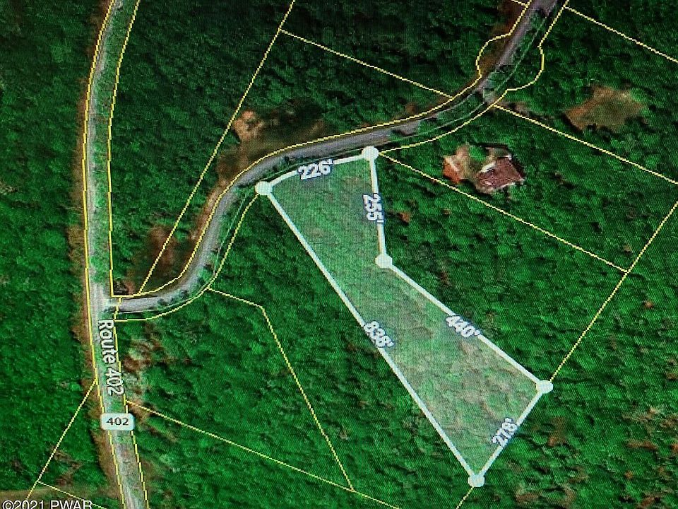 2nd image of 150 Wedgewood Dr